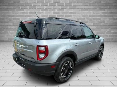 Certified 2023 Ford Bronco Sport Outer Banks w/ Tech Package AWD/4WD image 5