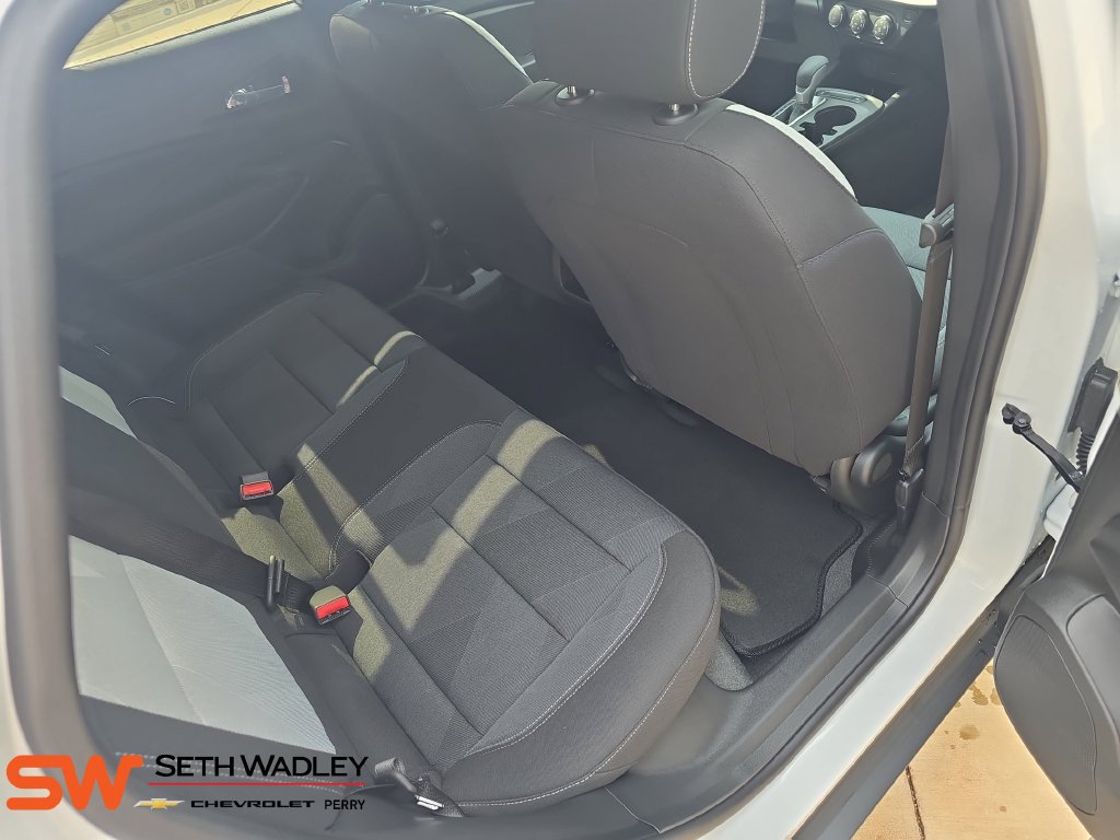 New 2026 Chevrolet Trax LS w/ LS Convenience Package FWD image 11