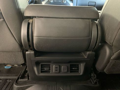 Used 2021 GMC Sierra 1500 SLT w/ X31 Off-Road Package image 27