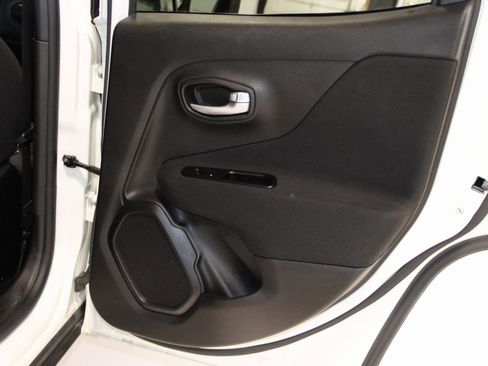 Used 2020 Jeep Renegade Sport w/ Sport Appearance Group image 54