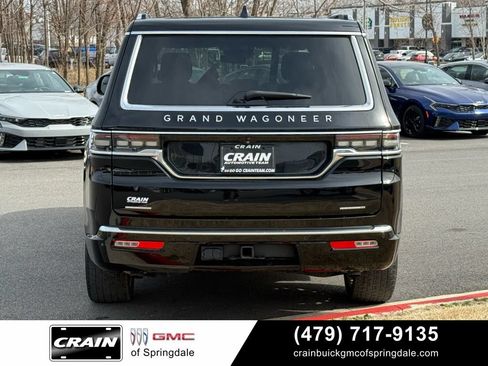 Used 2022 Jeep Grand Wagoneer Series II w/ Convenience Group III AWD/4WD image 6