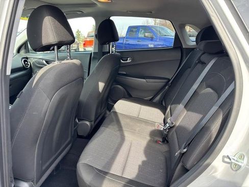 Used 2023 Hyundai Kona SEL w/ Convenience Package image 11