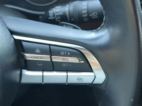 Used 2021 MAZDA MAZDA3 s image 12