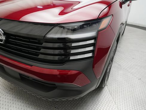 Used 2025 Nissan Kicks SV image 22