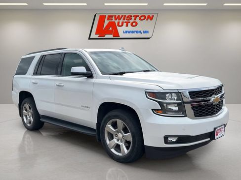 Used 2017 Chevrolet Tahoe LT w/ Luxury Package AWD/4WD image 7