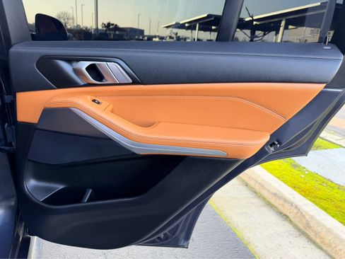 Used 2022 BMW X5 sDrive40i w/ M Sport Package image 20