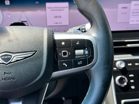 Used 2025 Genesis GV80 2.5T Standard AWD/4WD image 46