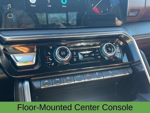 Used 2025 GMC Sierra 1500 Denali Ultimate AWD/4WD image 28