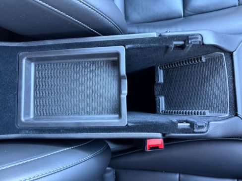 Used 2020 Cadillac XT4 Premium Luxury image 26