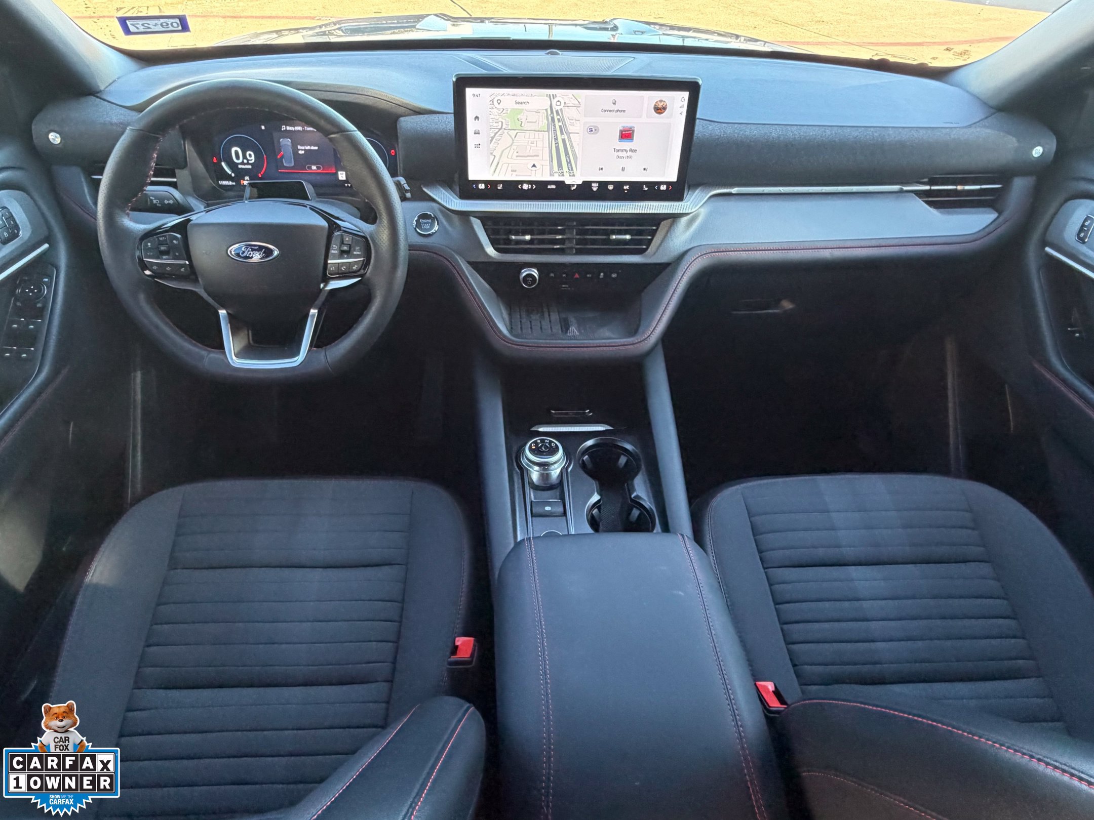 Used 2025 Ford Explorer ST-Line w/ Premium Package RWD image 10