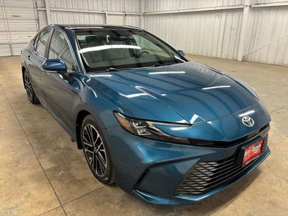 Used 2025 Toyota Camry SE