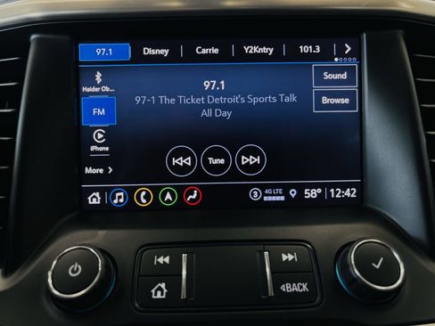 Used 2022 GMC Acadia Denali AWD/4WD image 45