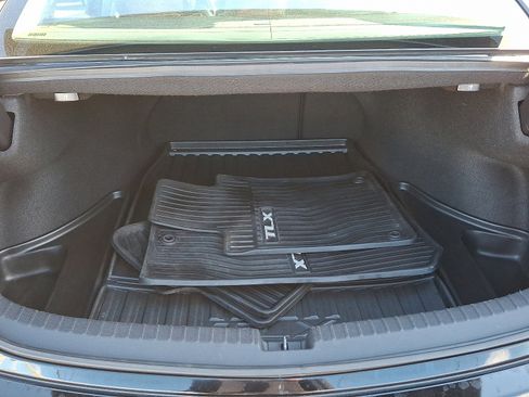 Used 2016 Acura TLX V6 SH-AWD w/ Technology Pkg image 28