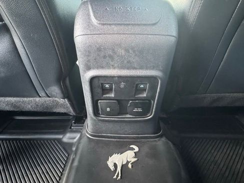 Used 2022 Ford Bronco Wildtrak image 19