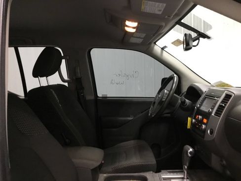 Used 2019 Nissan Frontier PRO-4X AWD/4WD image 17