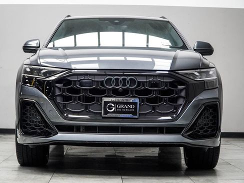 Used 2025 Audi Q8 Premium Plus AWD/4WD image 8