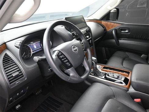 Certified 2023 Nissan Armada SL w/ Captain's Chairs Package image 19