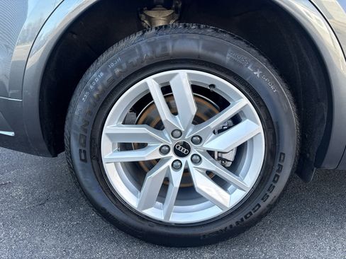 Used 2023 Audi Q5 2.0T Premium w/ Convenience Package image 25