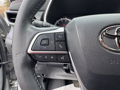 Certified 2023 Toyota Highlander XSE image 24