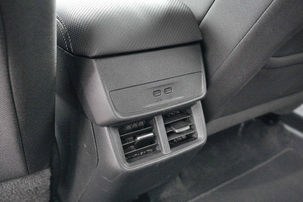 Used 2026 Chevrolet Equinox LT AWD/4WD image 21