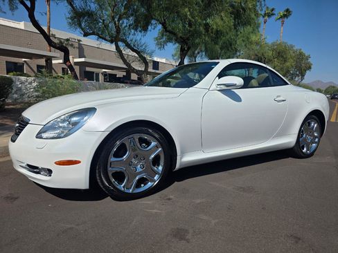 Used 2008 Lexus SC 430 Convertible RWD image 4
