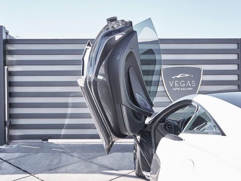 Used 2020 McLaren 570S Coupe image 33