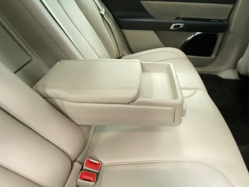 Used 2017 Lincoln Continental Reserve w/ Climate Package AWD/4WD image 23