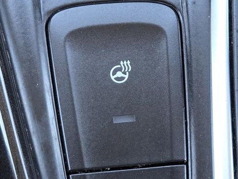 Used 2016 Ford Focus Titanium w/ Titanium Cold Weather Package image 5