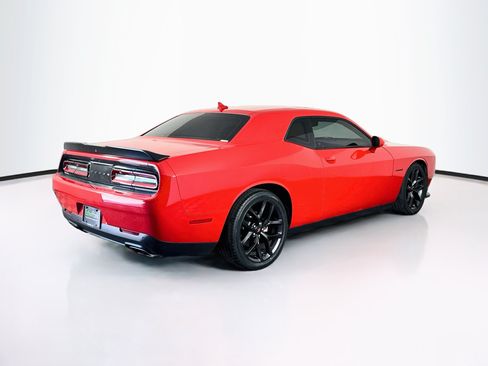 Used 2022 Dodge Challenger R/T w/ Blacktop Package RWD image 9