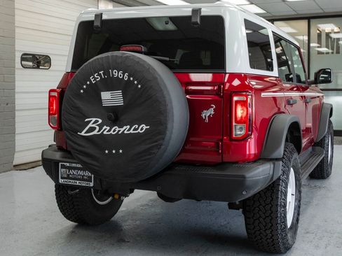 Used 2025 Ford Bronco Heritage Edition AWD/4WD image 40