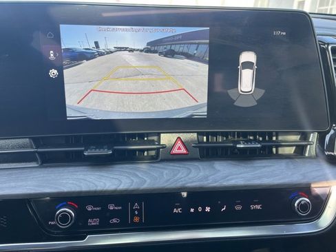 Used 2024 Kia Sportage X-Pro image 11