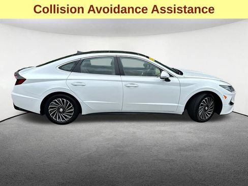 Used 2023 Hyundai Sonata Limited w/ Cargo Package FWD image 11