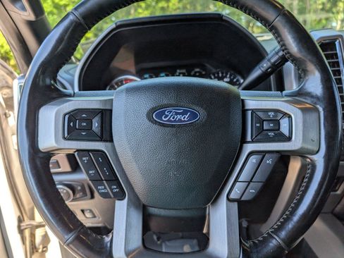 Used 2017 Ford F350 Platinum w/ Platinum Ultimate Package AWD/4WD image 28