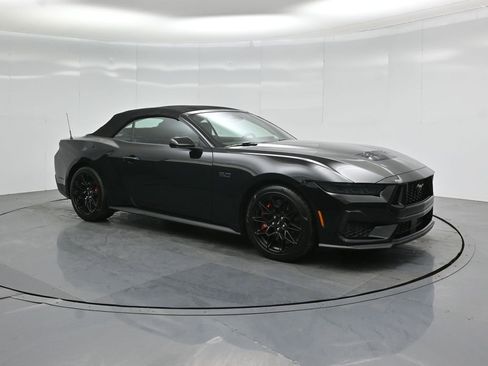 Certified 2025 Ford Mustang GT Premium w/ GT Performance Package image 20