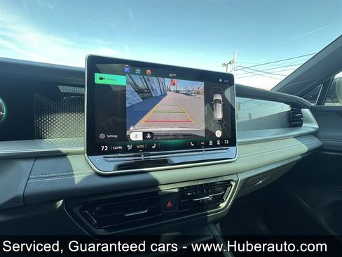 Used 2025 Volkswagen Tiguan SE R-Line AWD/4WD image 31