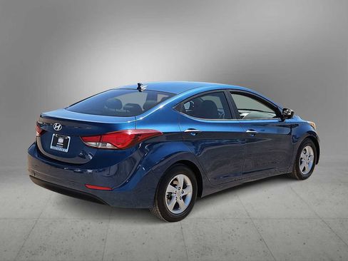 Used 2014 Hyundai Elantra SE image 8