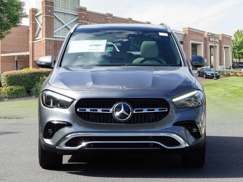 New 2026 Mercedes-Benz GLA 250 image 2