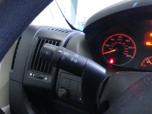 Used 2020 RAM ProMaster 2500 w/ Interior Convenience Group image 16