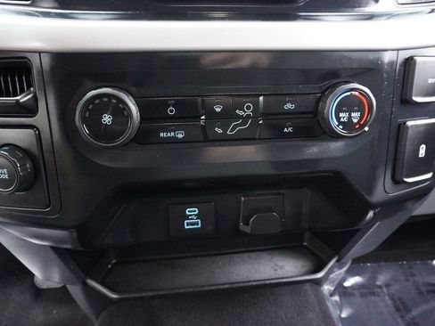 Used 2023 Ford F150 XLT image 18