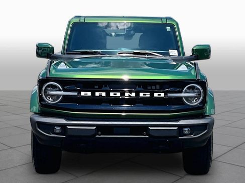 Used 2025 Ford Bronco Outer Banks AWD/4WD image 4