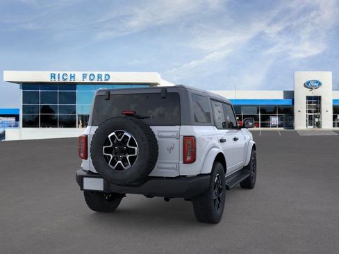 New 2026 Ford Bronco Outer Banks AWD/4WD image 8