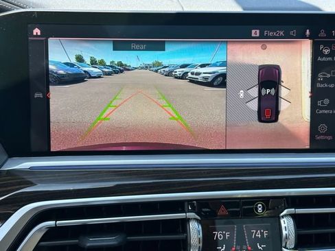 Used 2021 BMW X7 M50i AWD/4WD image 26