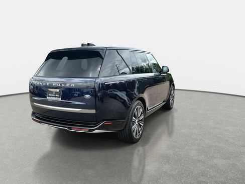 Used 2023 Land Rover Range Rover SE AWD/4WD image 8