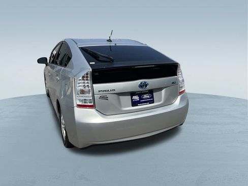 Used 2010 Toyota Prius Two FWD image 6