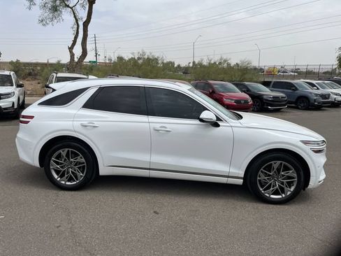 Used 2022 Genesis GV70 2.5T w/ Advanced Package AWD/4WD image 27