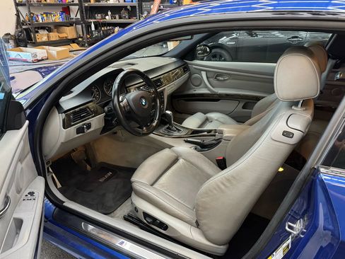 Used 2009 BMW 335i Coupe image 11