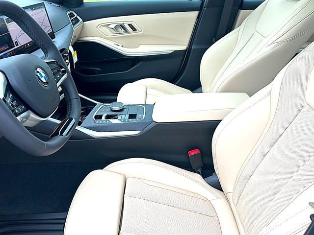 New 2026 BMW 330i Sedan w/ Premium Package RWD image 40