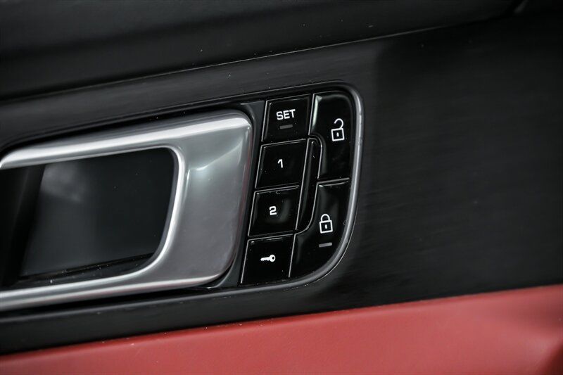 Used 2020 Porsche Panamera GTS AWD/4WD image 18