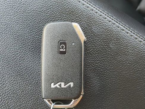 Used 2023 Kia Sportage EX FWD image 22