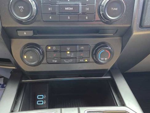 Used 2018 Ford F150 XLT w/ Equipment Group 302A Luxury image 14